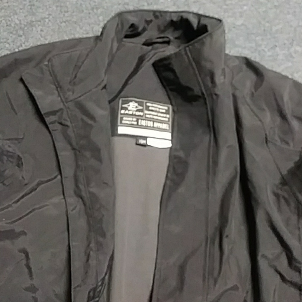 Jacket - Picture 3 of 4